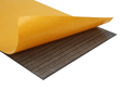 Materialien mit selbstklebender Schicht
